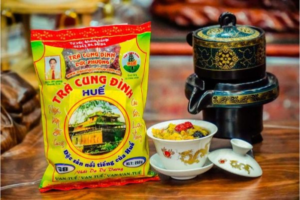 Trà cung đình Huế